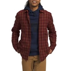 The North Face Men's Arroyo Lightweight Flannel Long-Sleeve Shirt -Stylish Men's Store NF0A5A8U OMN hero