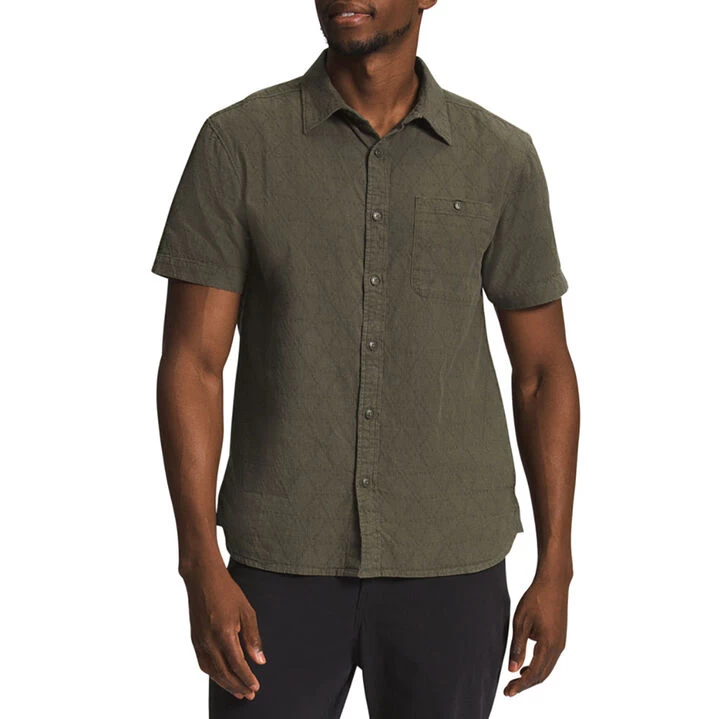 The North Face Men's Loghill Jacquard Short-Sleeve Shirt 3 The North Face Men's Loghill Jacquard Short-Sleeve Shirt